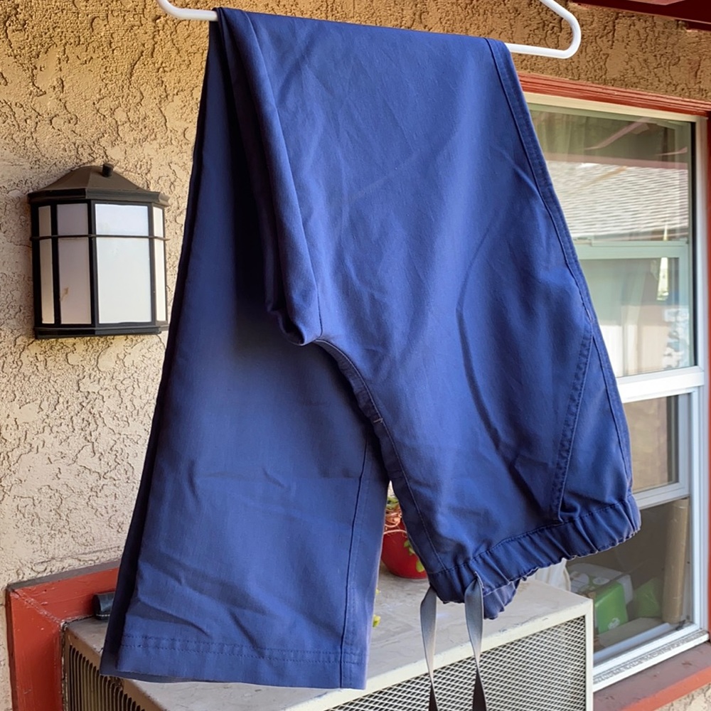 Figs 4 pocket Pisco scrub pants Medium Blue